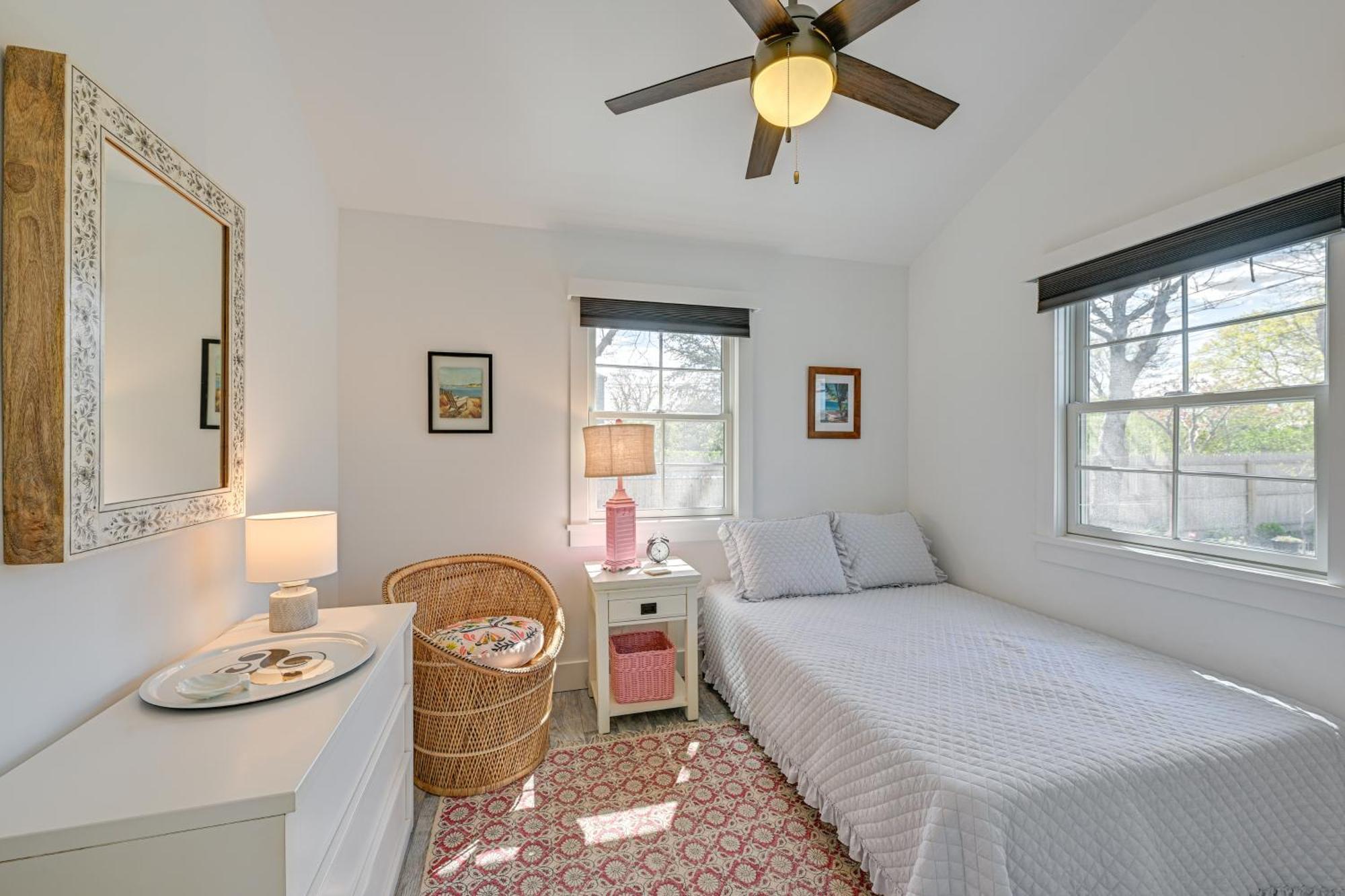 Distinctive Hamptons Home With Pool Near Bay, Ocean 汉普顿贝斯 外观 照片