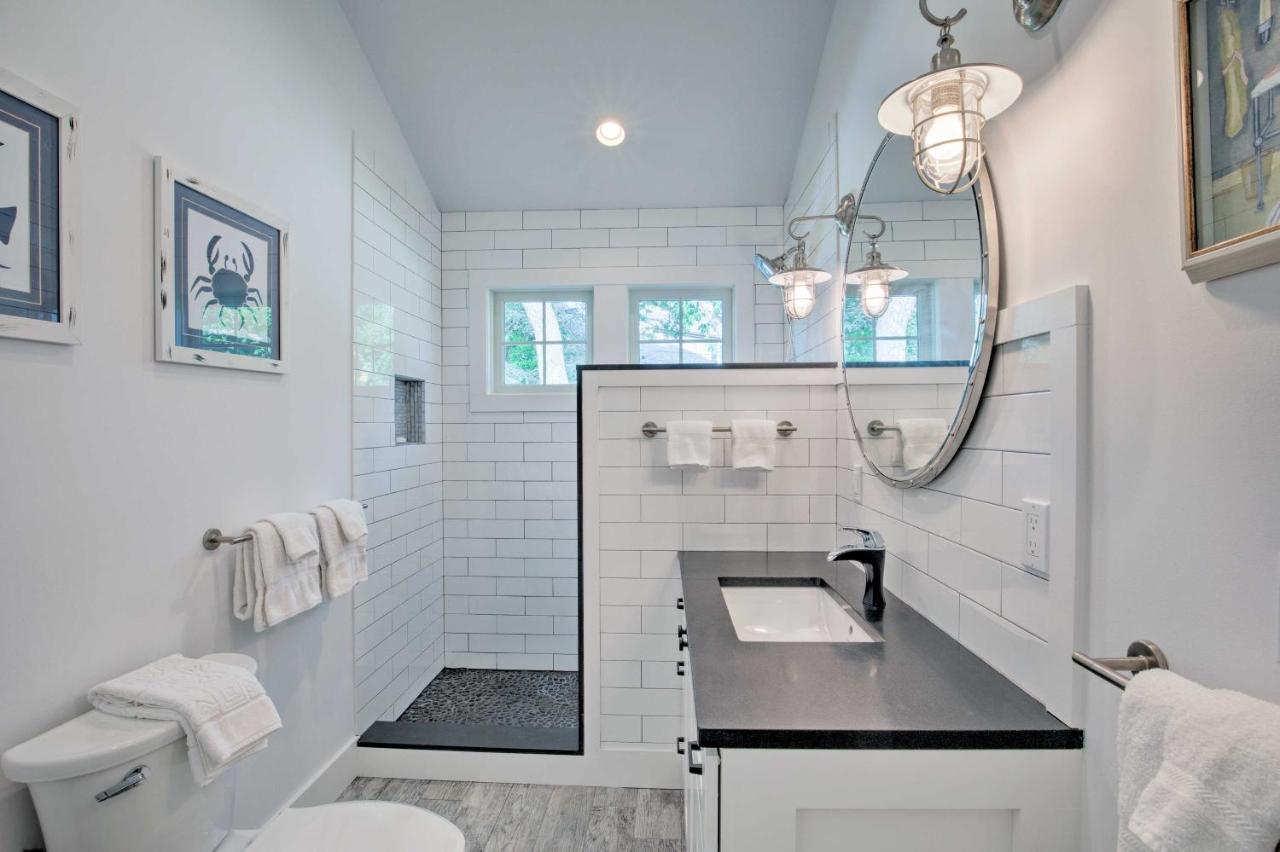 Distinctive Hamptons Home With Pool Near Bay, Ocean 汉普顿贝斯 外观 照片